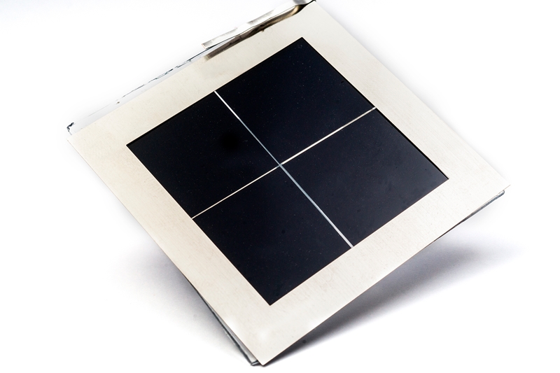 When combined with a silicon cell, imec's semi-transparent perovskite devices are now showing conversion efficiencies of up to 22% - albeit in very small sizes. In theory, the combination could reach more than 30% conversion efficiency, far superior to any conventional silicon devices. Photo: imec.