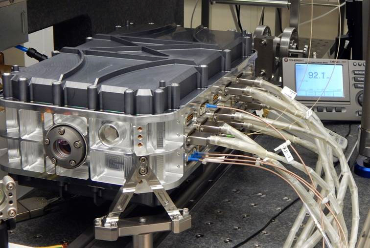 Platform for spaceborne lasers (FULAS): With the FULAS technology development project, led by Airbus DS GmbH (ESA funded, DLR support) a platform for lasers in spaceborne LIDAR instruments has been developed in cooperative engineering between Fraunhofer and industry. 