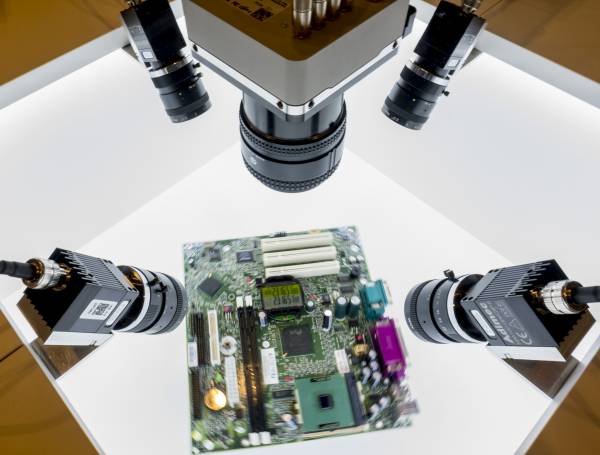 The ViDi software is said to have proved its utility across numerous key machine vision markets, from pharmaceuticals to the automotive sector. Photo: Vision Show/Messe Stuttgart.