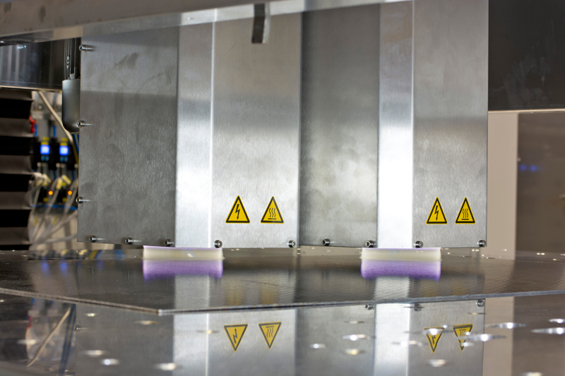 Atmospheric pressure plasma processing with double rotary nozzles. &copy; Photo Fraunhofer IWS Dresden