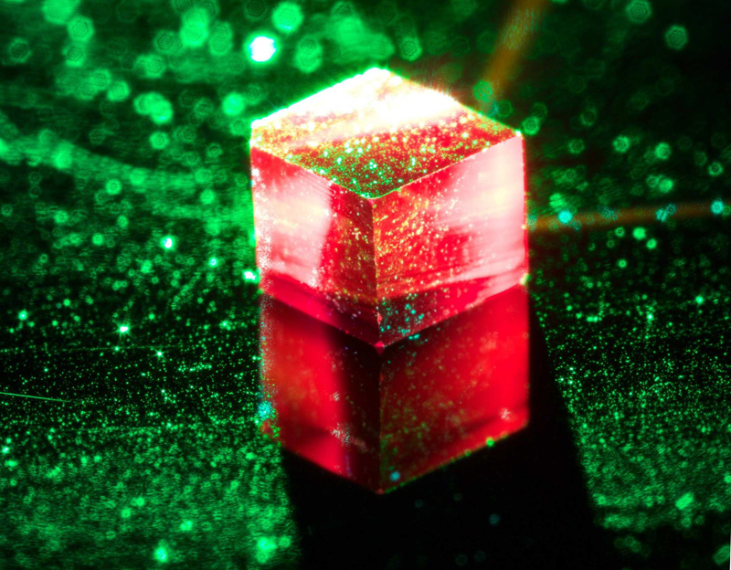 The maser diamond was developed by Element Six. Photo credits: Thomas Angus / Jonathan Breeze, Imperial College London.