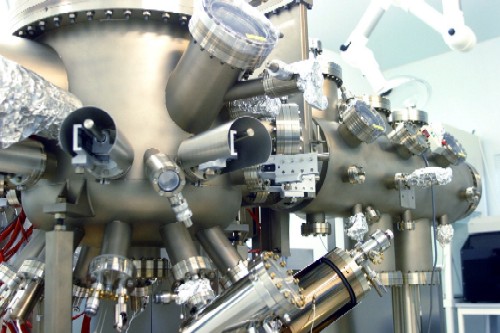 MBE reactor donated to LCC by Coherent