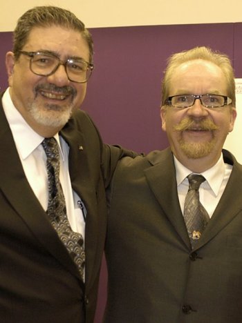 Klaus Müller-Dethlefs, Director of the PSI (right), and Stanford University's Richard N. Zare (left)