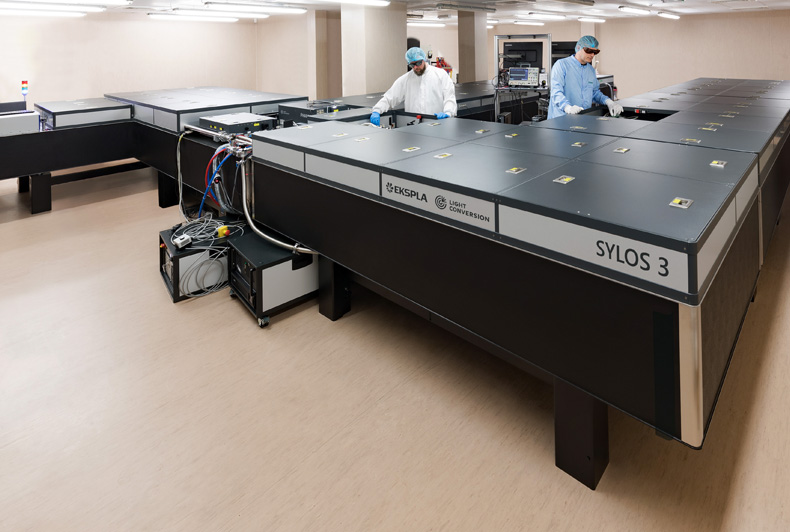 SYLOS 3: high-intensity laser system with “groundbreaking parameters”.