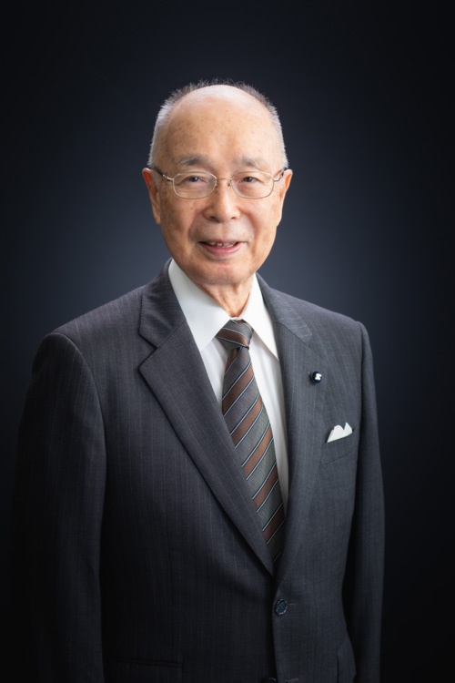 VCSEL pioneer: Dr. Kenichi Iga.