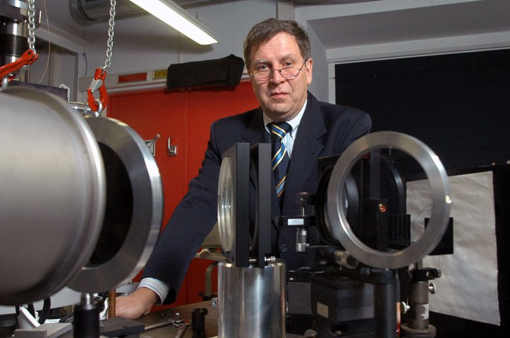 Laserlab Europe coordinator: Prof. Wolfgang Sandner.