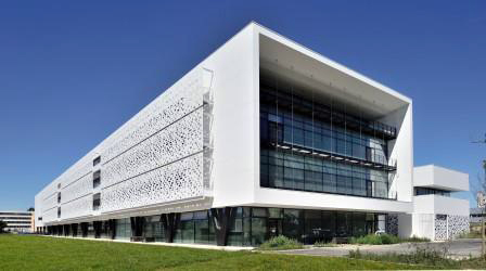 The new lab is housed in the Institut d'Optique Graduate School à Talence.