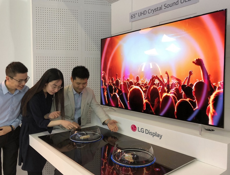 LG Display sold 1.3 million large OLED TV screens in first half of 2018.