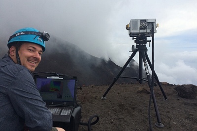 Volcanology with Telops camera