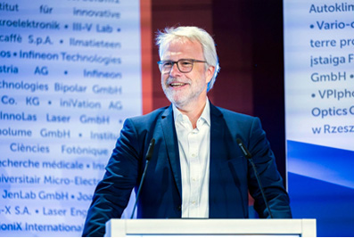 Dr. Lutz Aschke, President of Photonics21.