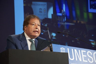 Ahmed Zewail at the International Year of Light launch